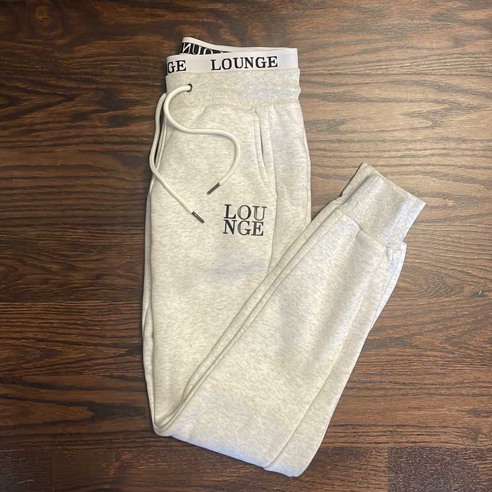 LOUNGE - Fitted Joggers